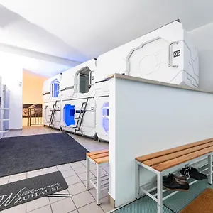 https://space-home-capsules.vienna-besthotels.com